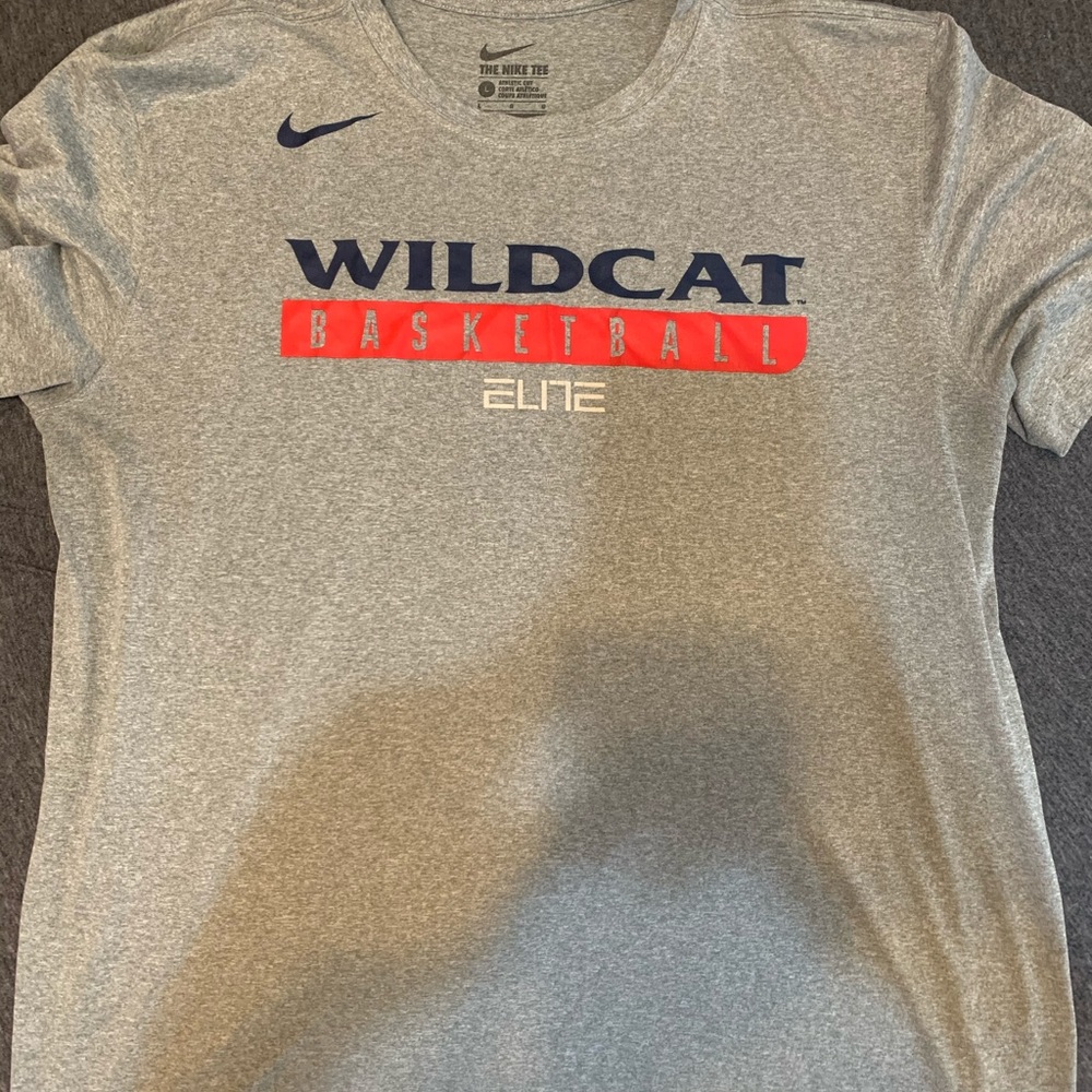 Arizona Wildcats basketball Nike Dri fit shirt